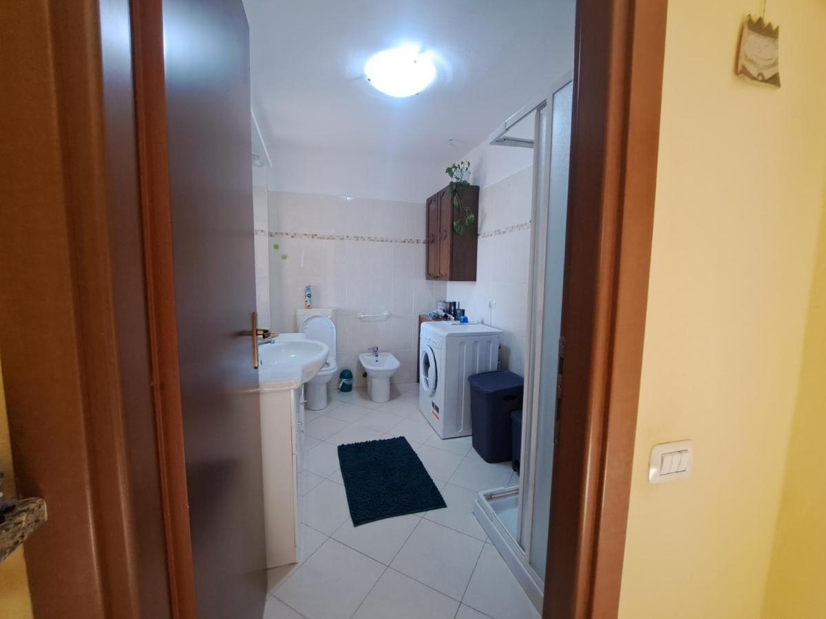 Appartamento Casa Poldo Cantello Esterno foto